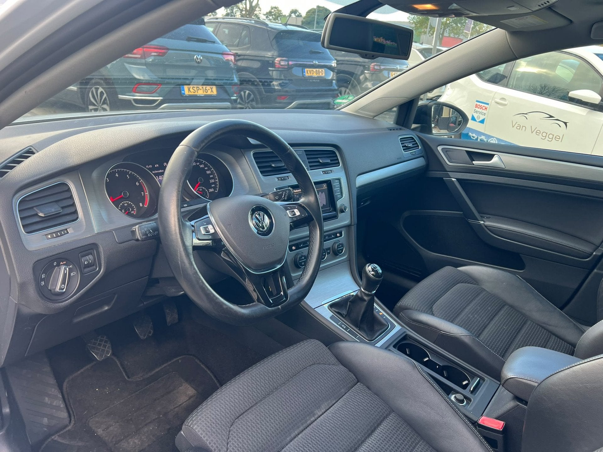 Volkswagen Golf 1.2 TSI Highline pano, stoelverw, airco, cru, Auto's, Voorwielaandrijving, Euro 5, Verwarmde buitenspiegels, Gebruikt