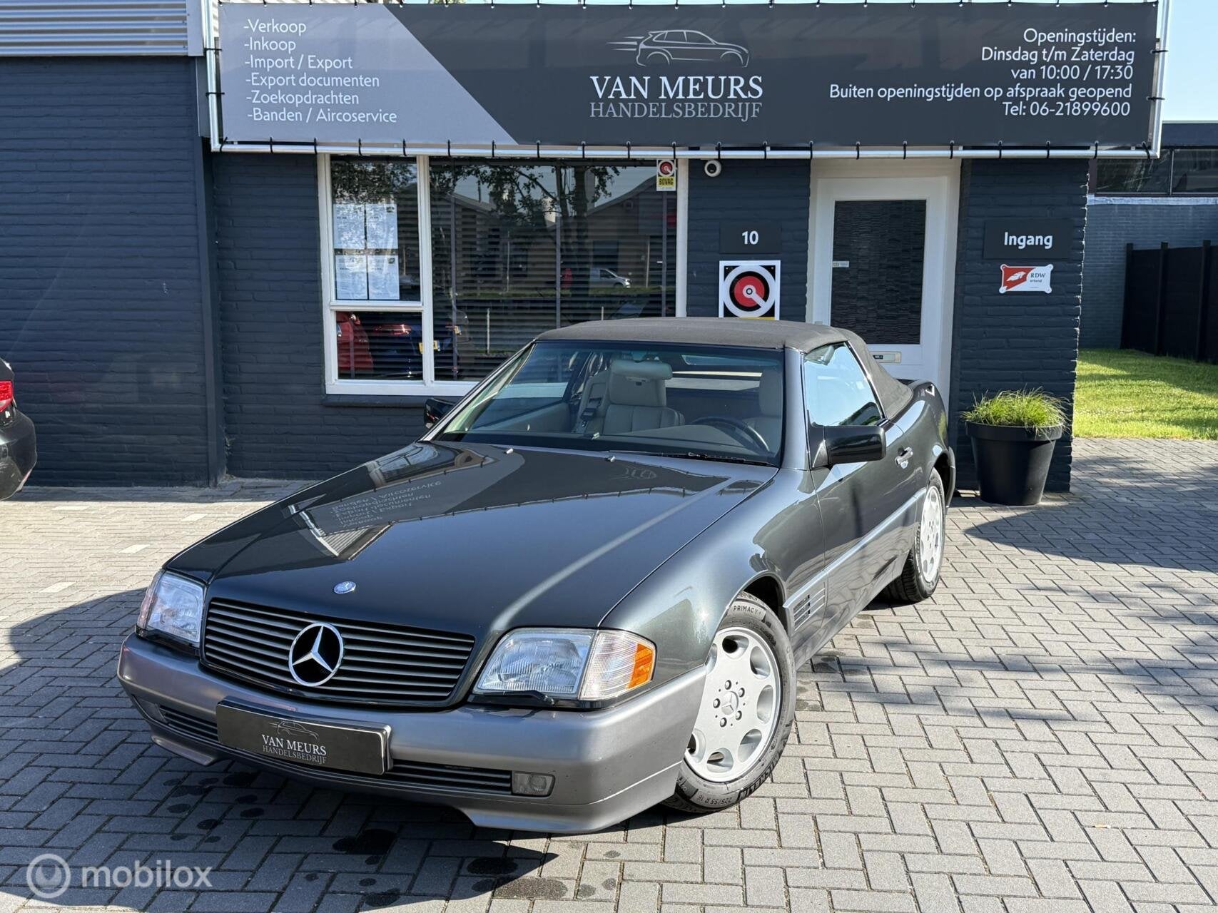 Mercedes SL-klasse W129 Cabrio 320, Airco Automaat, uniek 10, Auto's, Achterwielaandrijving, Gebruikt, Beige, Cabriolet