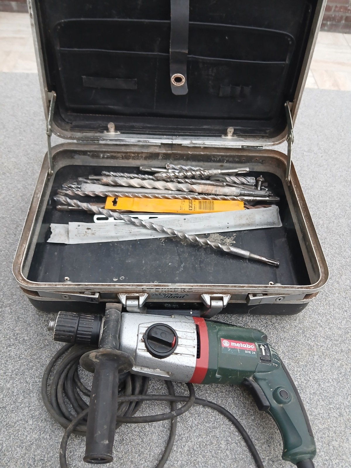 metabo BHE 24 boorhamer inc verschillende boren, Ophalen of Verzenden, Boor- en/of Breekhamer