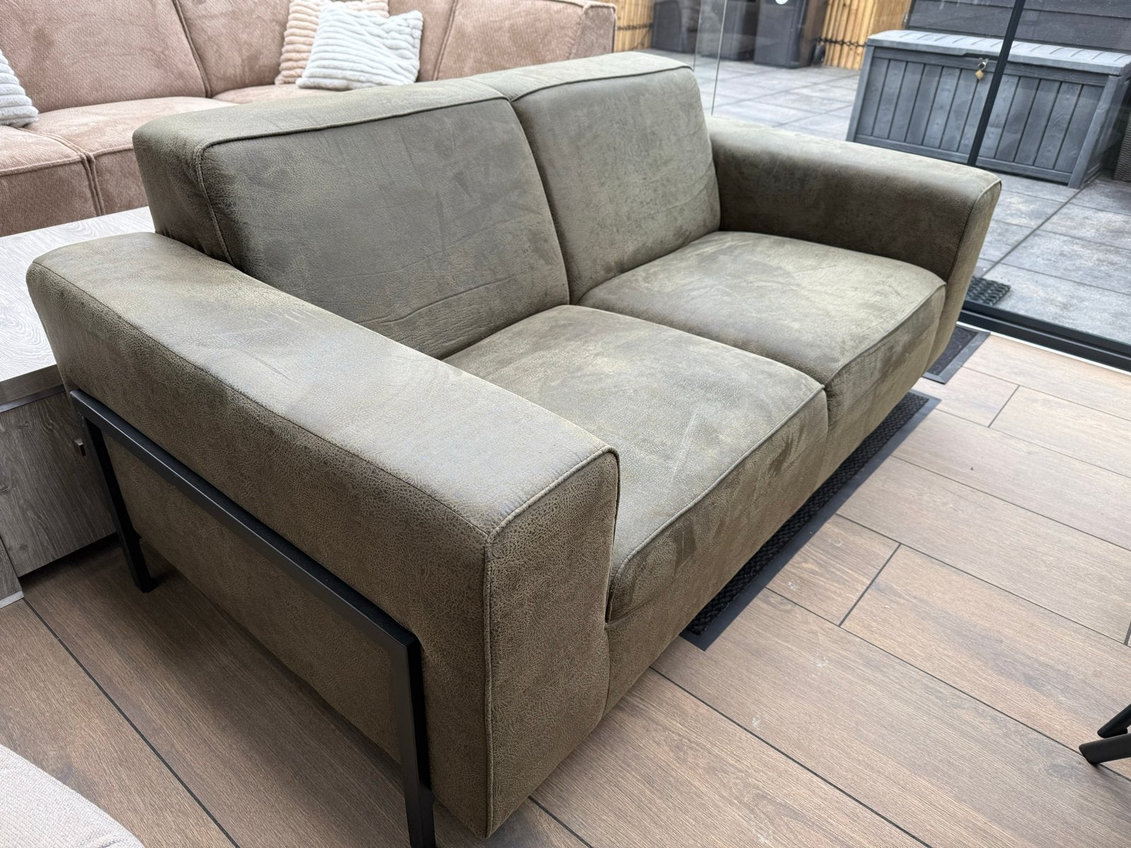 Comfortabele 2-zitsbank in olijfgroen, Ophalen, 150 tot 200 cm, Tweepersoons, 75 tot 100 cm