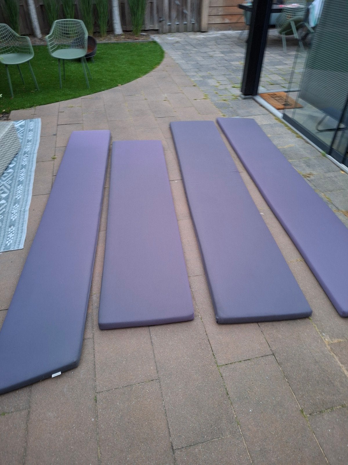 Op maat gemaakte kussens voor zitbank buiten, Tuin en Terras, Ophalen, Zo goed als nieuw