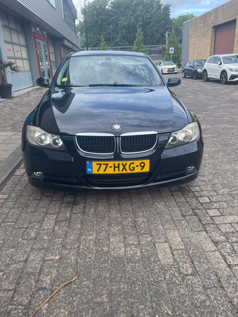 BMW 3-Serie 2.0 I 320 NWE APK + NAP+ Volledig onderhoud His, Auto's, BMW, 1345 kg, Achterwielaandrijving, 1995 cc, 4 cilinders