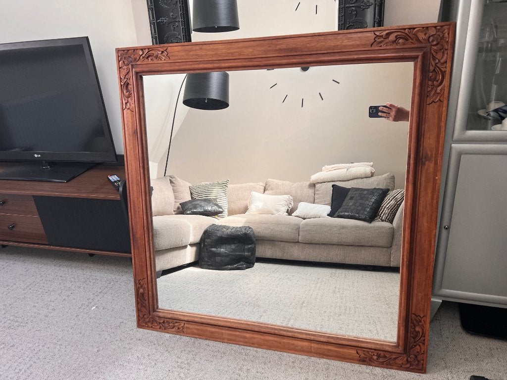 Grote handgesneden Indonesische hardhouten spiegel 119 x 119, Ophalen, 100 tot 150 cm, Vierkant, Zo goed als nieuw