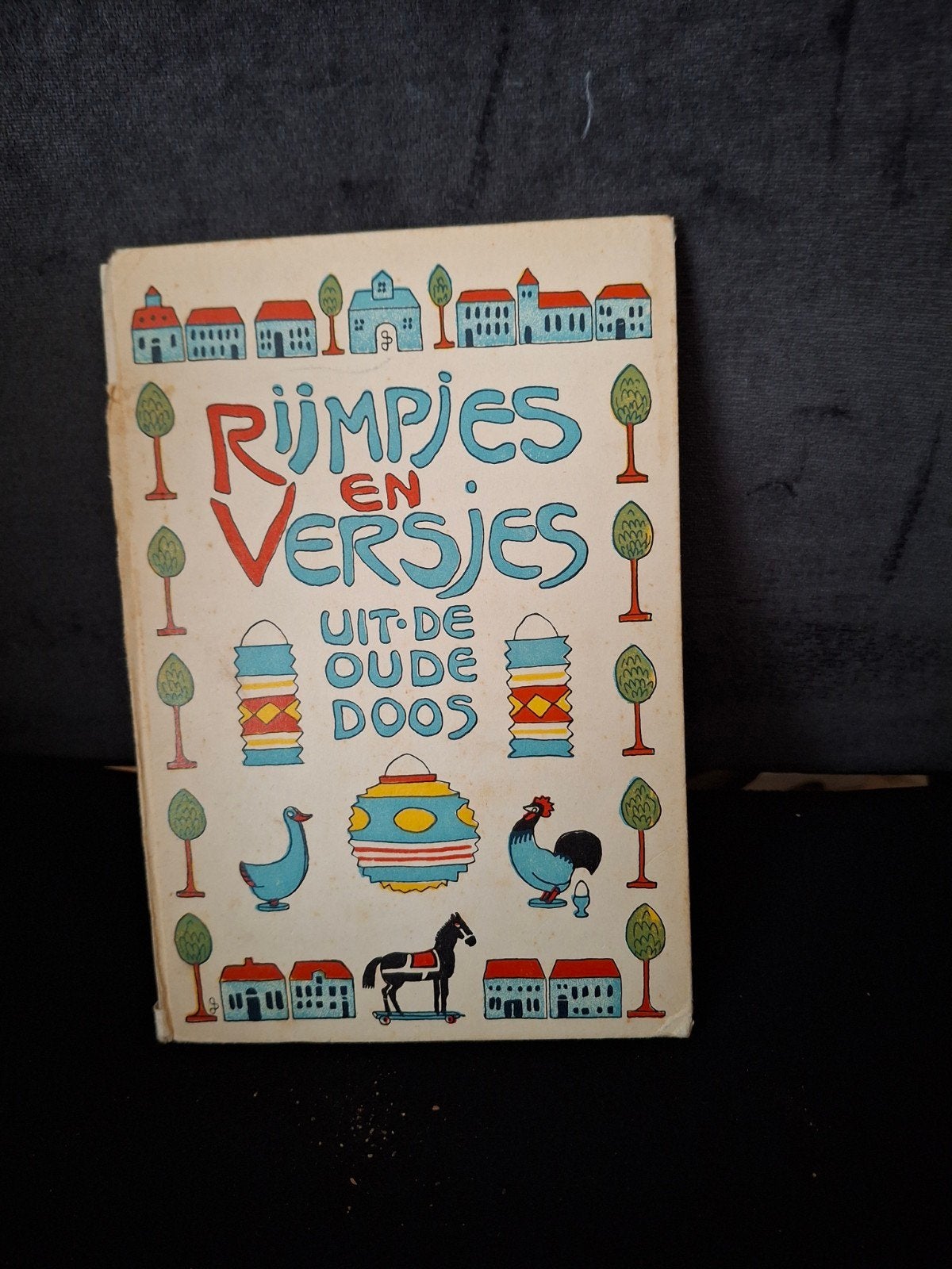 Rijmpjes en versjes uit de oude doos, Gelezen, Fictie algemeen, Jongen of Meisje, S. Abramsz