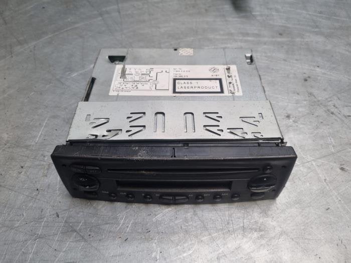 Radio van een Peugeot Boxer, Gebruikt, -, -, Ophalen of Verzenden