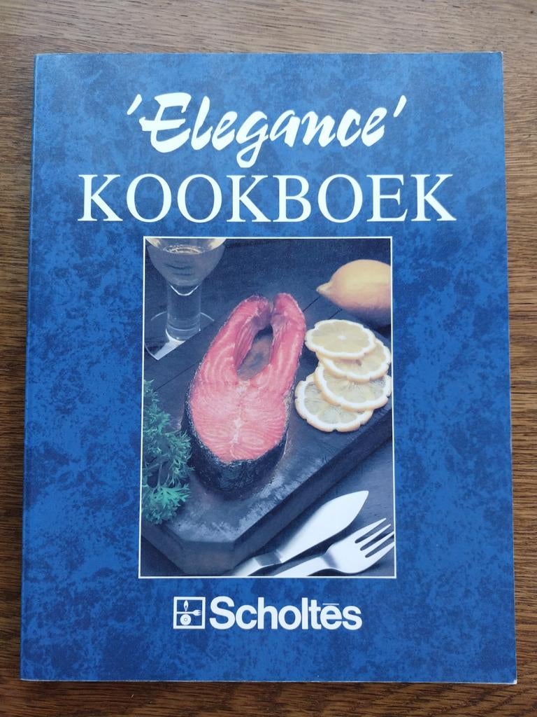 Elegance Kookboek Scholtes - Ovenrecepten, Gelezen, Scholtes, Ophalen of Verzenden, Hoofdgerechten