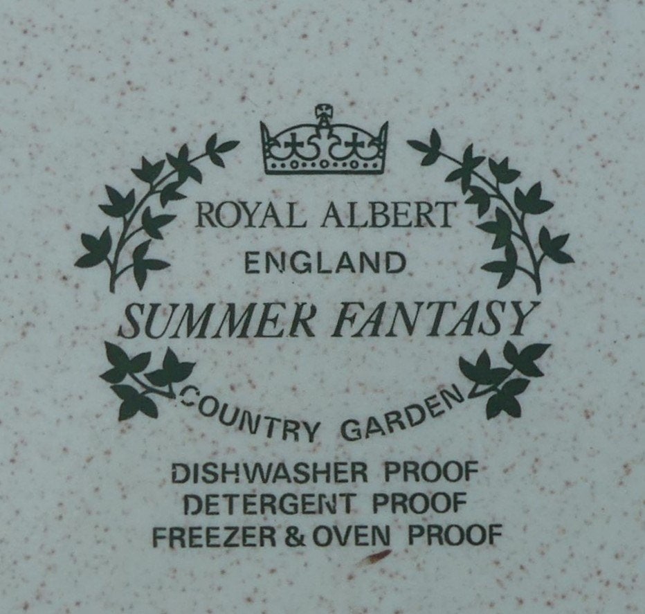Royal Albert Country Garden - Summer Fantasy servies '70, Klassiek, Nieuw, Ophalen of Verzenden, Schaal of Schalen