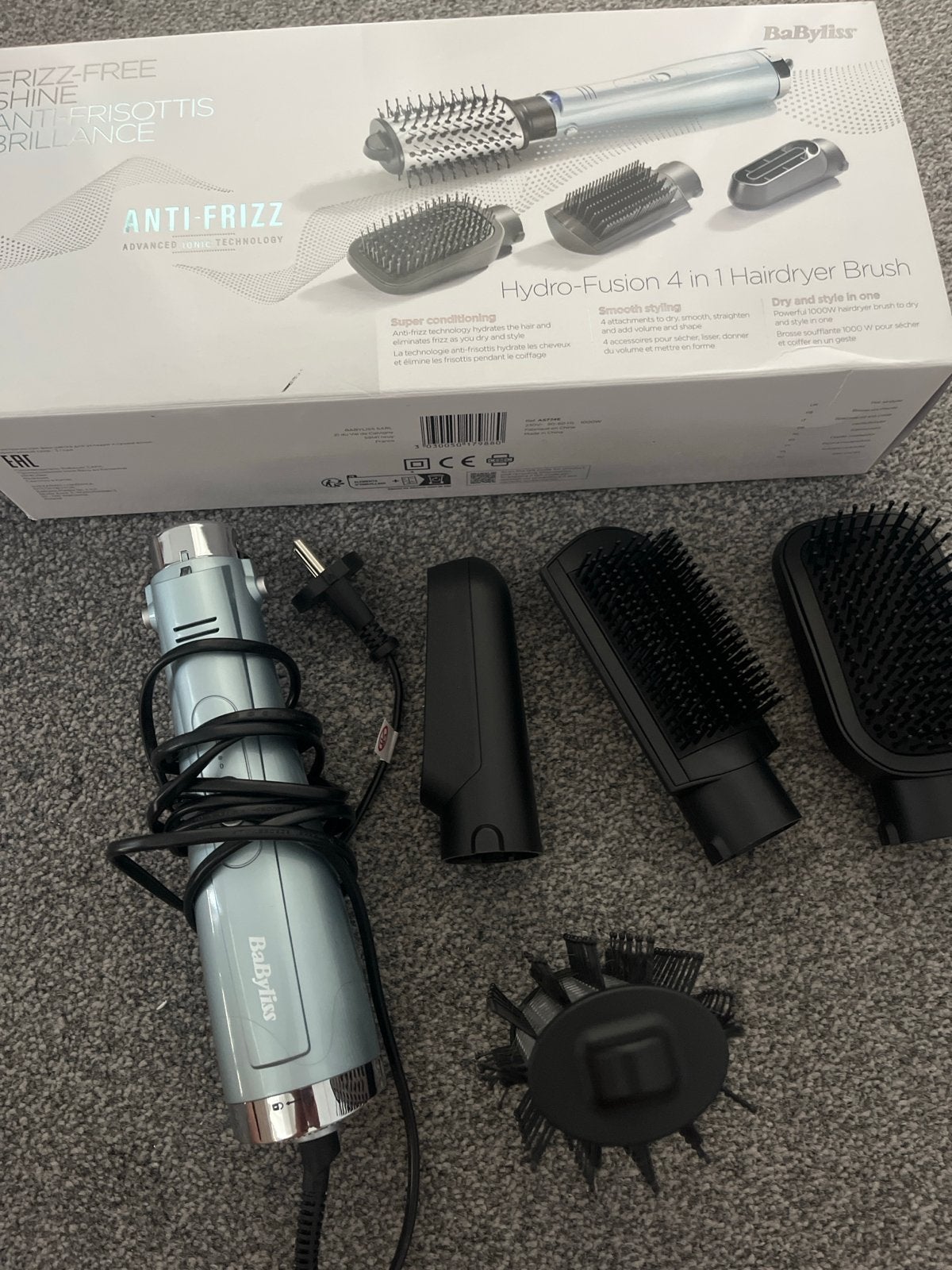 Babyliss Frizz-Free Hydro-Fusion 4-in-1 Föhnborstel, Ophalen of Verzenden, Zo goed als nieuw, Haarverzorging