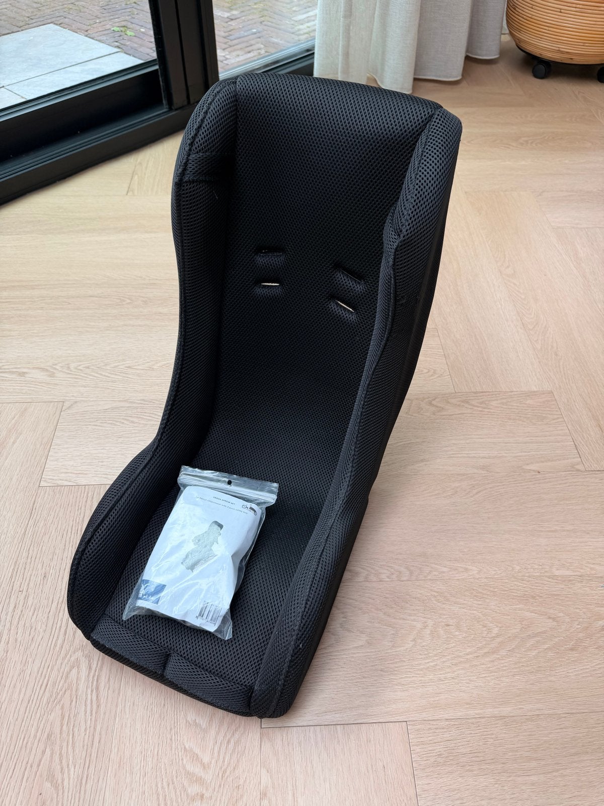 Melia peuterstoel voor Urban Arrow met bevestigingsset, Overige methoden, 9 t/m 18 kg, Zo goed als nieuw, Ophalen