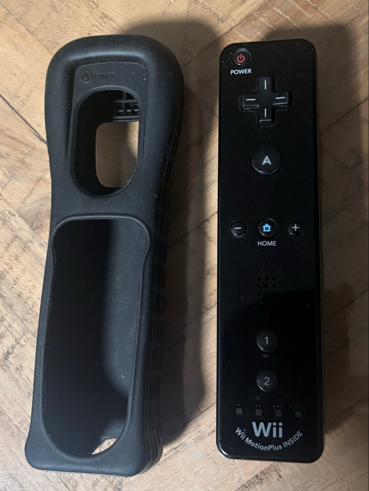 Zwarte Wii-afstandsbediening met MotionPlus Inside en hoes, Spelcomputers en Games, Ophalen of Verzenden, Zo goed als nieuw
