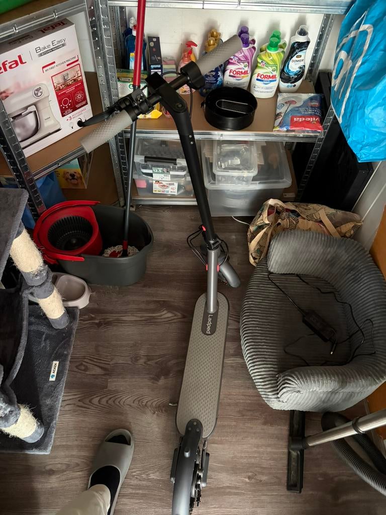 2x gebruikte elektrische step met factuur., Ophalen of Verzenden, Zo goed als nieuw, Elektrische step (E-scooter)