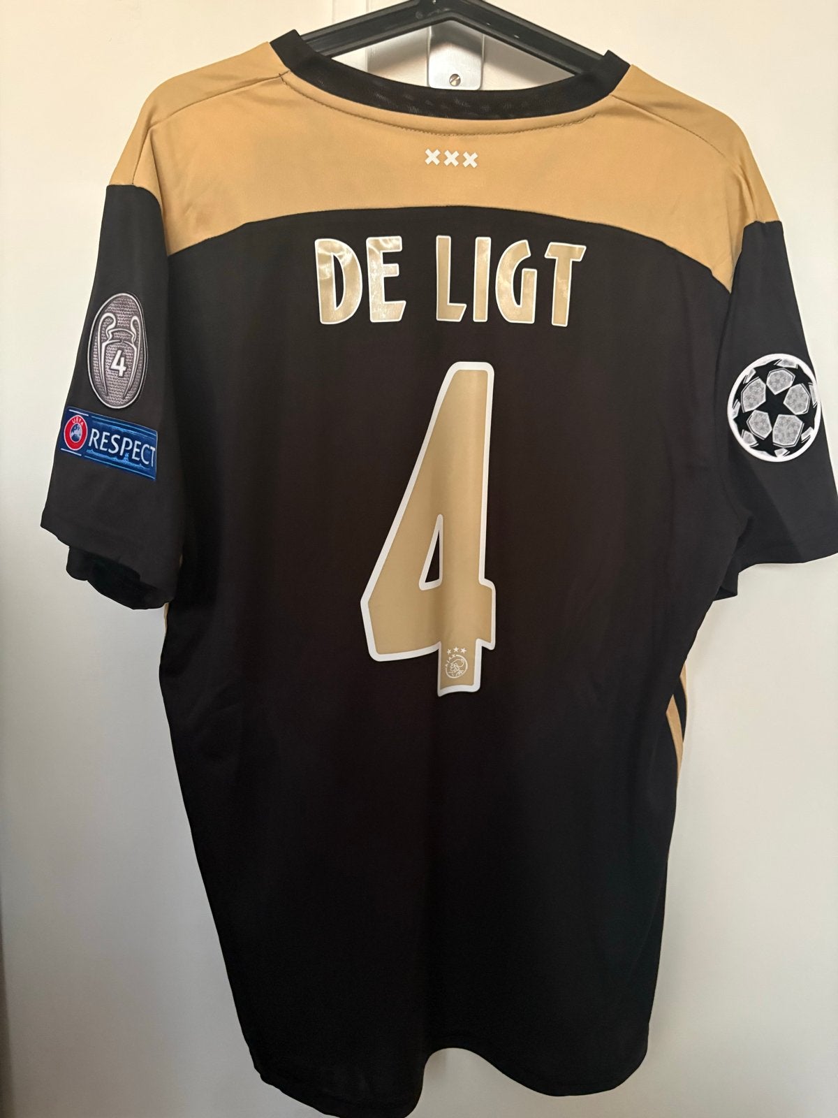 Retro Ajax De Ligt uitshirt large 2019 adidas vintage Madrid, Kleding | Heren, Sportkleding, Nieuw, Voetbal, Maat 52/54 (L), Zwart