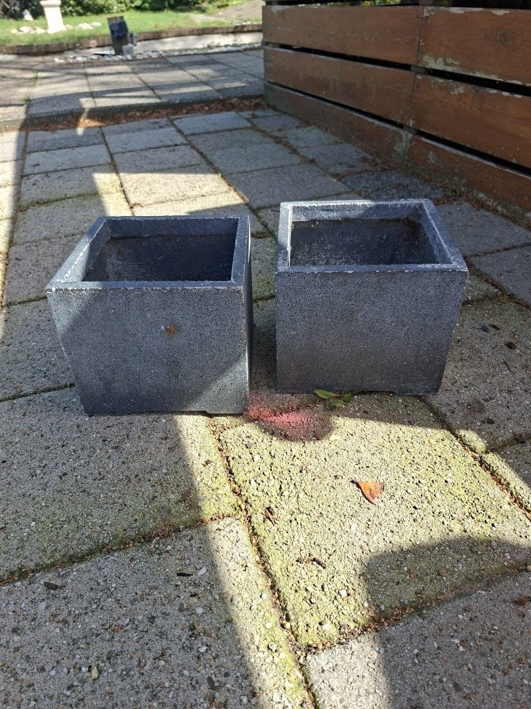 Bloempotten, Ophalen, Steen, Gebruikt, Vierkant