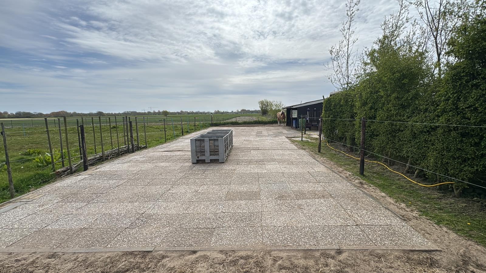Gratis grindtegels 60x40, Tuin en Terras, Tegels en Klinkers, Ophalen, Gebruikt, Beton, Terrastegels