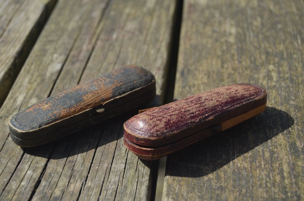 2 Antieke etuitjes voor sigaretten/sigarenpijpjes + pijpje, Verzamelen, Rookartikelen, Aanstekers en Luciferdoosjes, Ophalen of Verzenden