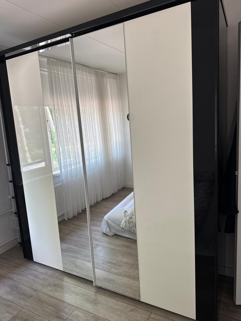 kledingkast met spiegeldeuren, Huis en Inrichting, Kasten | Kledingkasten, Ophalen, Met deur(en), 200 cm of meer, 150 tot 200 cm