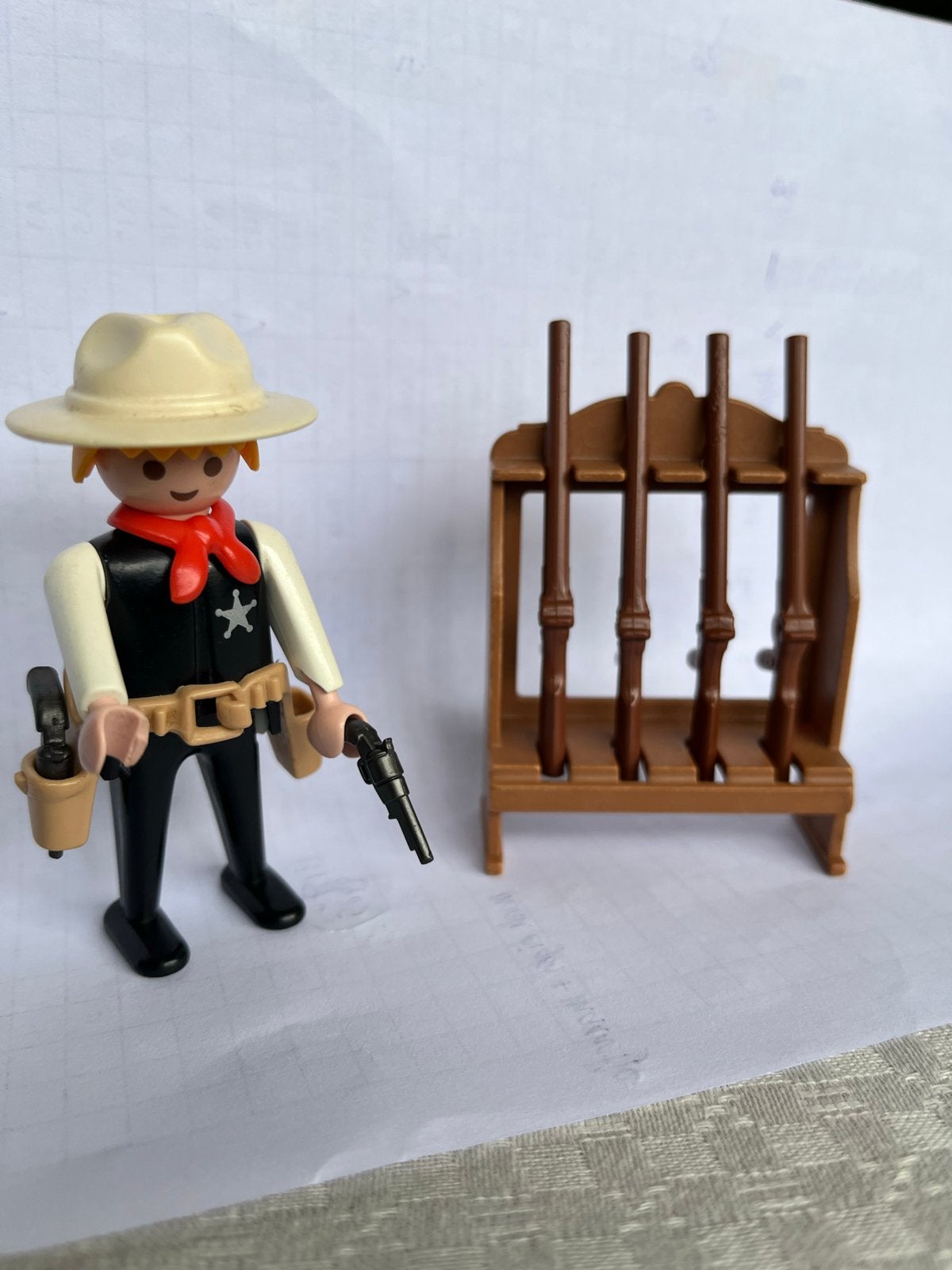 C4 Playmobil 3381 Sheriff met pistolen en geweerrek, Ophalen of Verzenden, Gebruikt