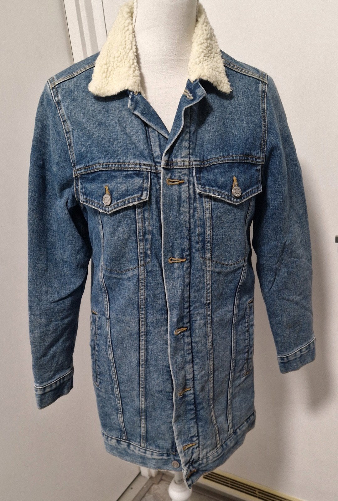 Lange Spijkerjas met Teddy Voering - Maat 36 (S), Ophalen of Verzenden, Zo goed als nieuw, Maat 36 (S), Blauw