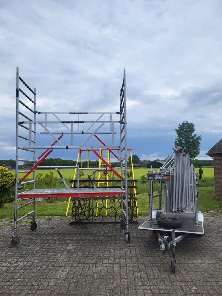 Altrex 245 rol steiger, Ophalen, Rolsteiger of Kamersteiger, 5 meter of hoger