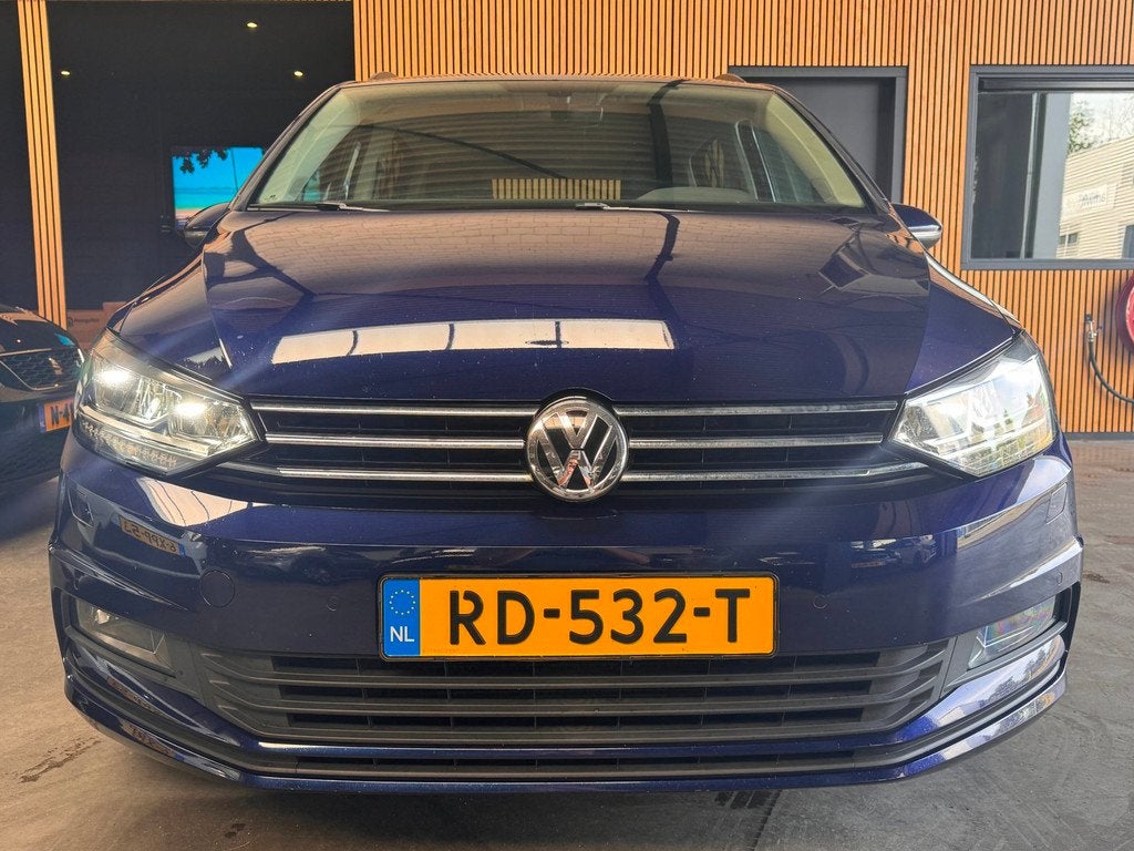 Volkswagen Touran 1.4 TSI Highline Business R 7P |Automaat|C, Auto's, Volkswagen, Stof, Gebruikt, 4 cilinders, 150 pk