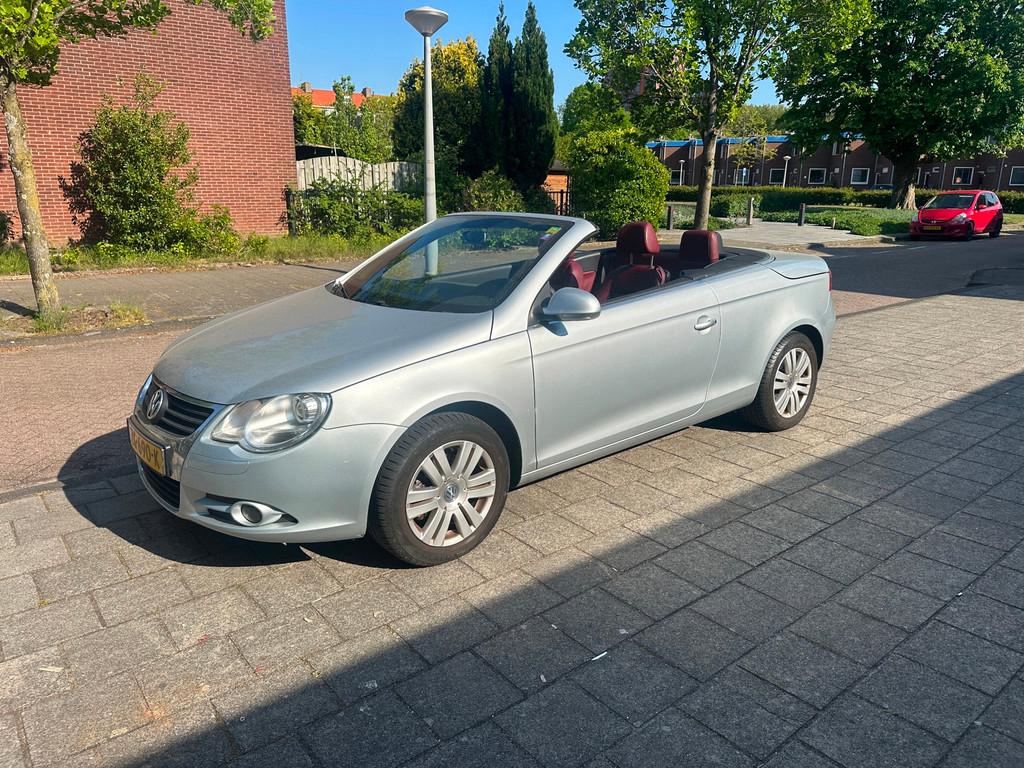 Volkswagen Eos 1.6-16v FSI 85kw Cherry Red Leather, Auto's, Volkswagen, Bedrijf, Te koop, Eos, ABS, Airbags, Airconditioning, Alarm