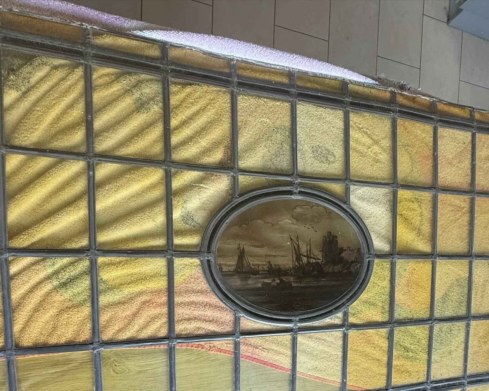 Antiek glas-in-lood paneel met maritiem tafereel, Ophalen