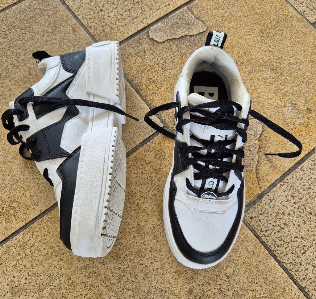 Superleuke sneakers buffalo zgan, Wit, Ophalen of Verzenden, Buffalo, Sneakers of Gympen