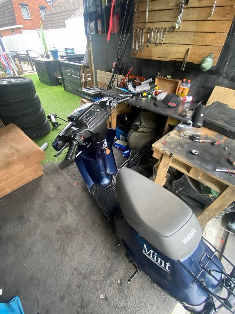 Yamaha Mint Scooter - Loopt 45 km/u, Fietsen en Brommers, Ophalen, Tweetakt, Gebruikt, Overige modellen