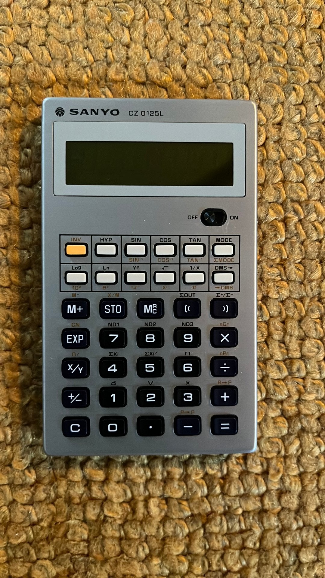 Vintage Sanyo CZ 0125L rekenmachine – retro, Diversen, Ophalen of Verzenden, Gebruikt