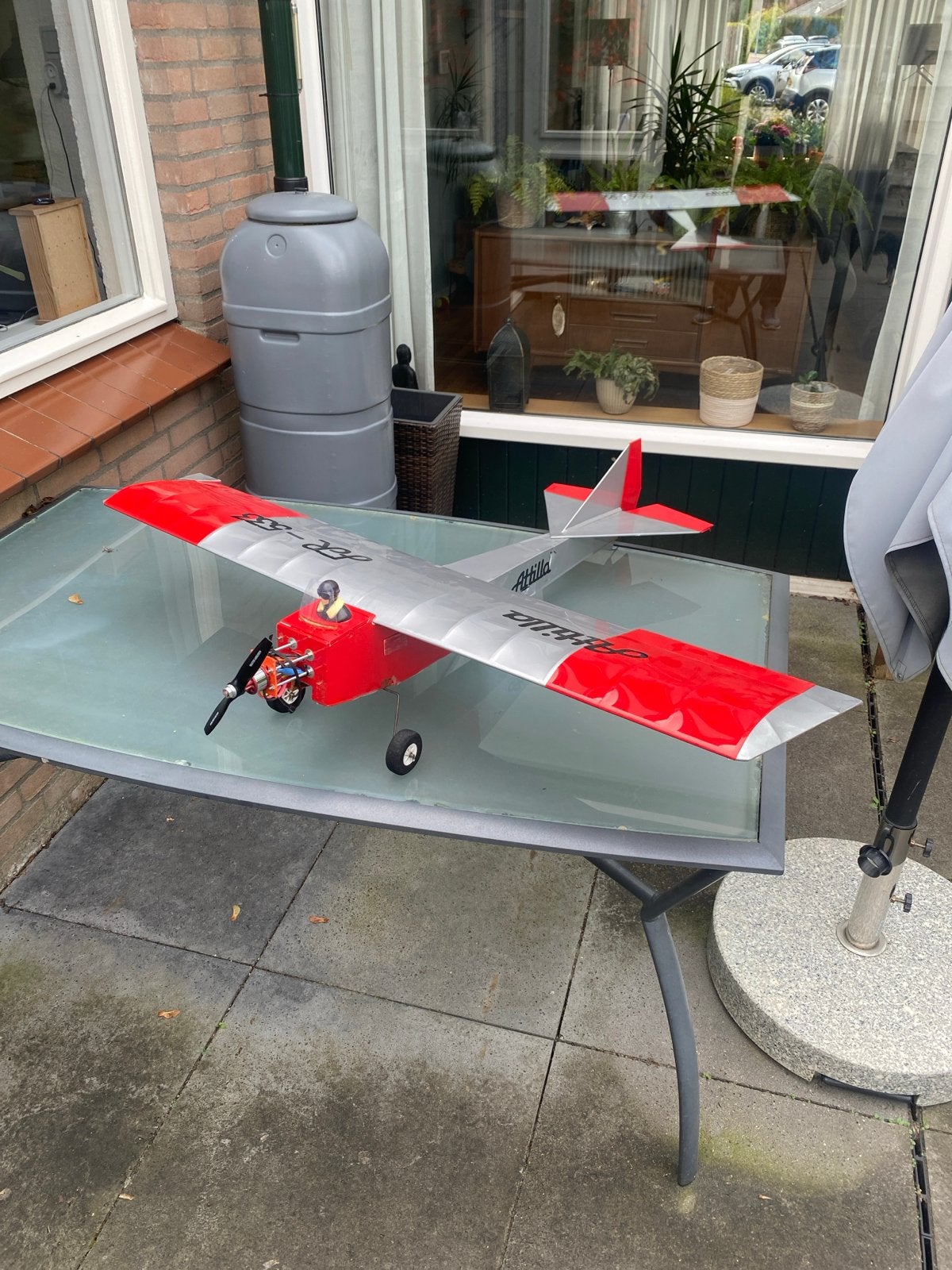 Electro vliegtuig met BL motor en 4 servo's, Hobby en Vrije tijd, Ophalen, Gebruikt, Elektro