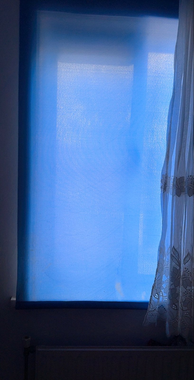 Blauw rolgordijn, Ophalen, Gebruikt, Blauw, Lichtdoorlatend