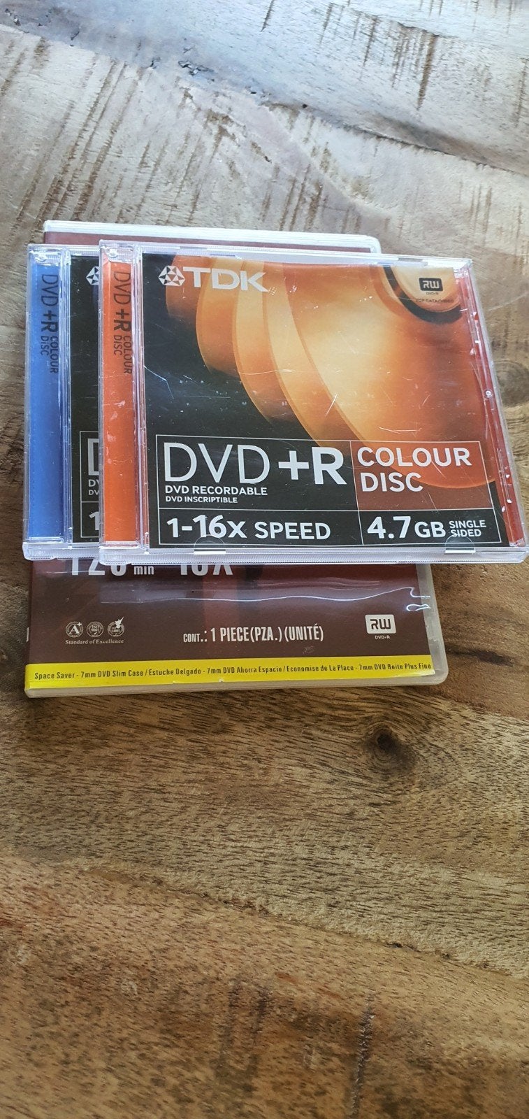 3 lege TDK DVD+R Colour Disc 4.7GB 1-16x Speed (3 stuks), Computers en Software, Beschrijfbare discs, Ophalen, Nieuw, Dvd, TDK