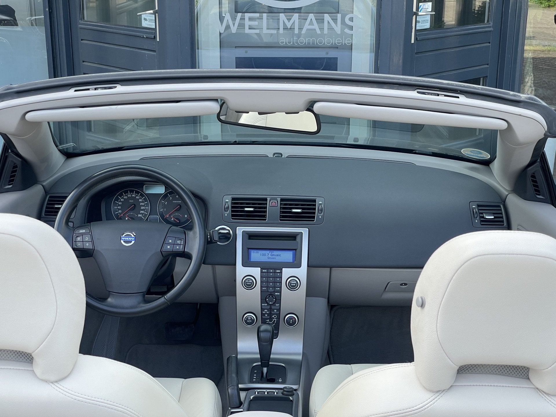 Volvo C70 Convertible 2.5 T5 Automaat Summum Incl. €3.115, C70, Gebruikt, Cabriolet, 4 stoelen