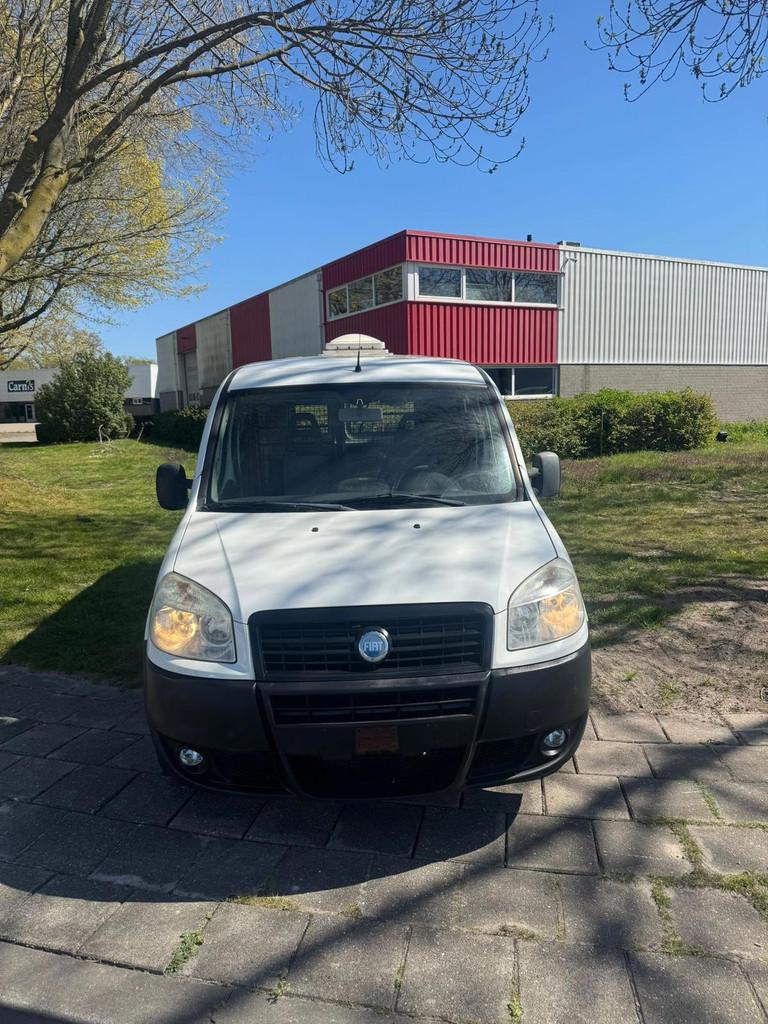 Fiat Doblò 1.4 Basis 500 kg, Voorwielaandrijving, Gebruikt, 4 cilinders, Bedrijf