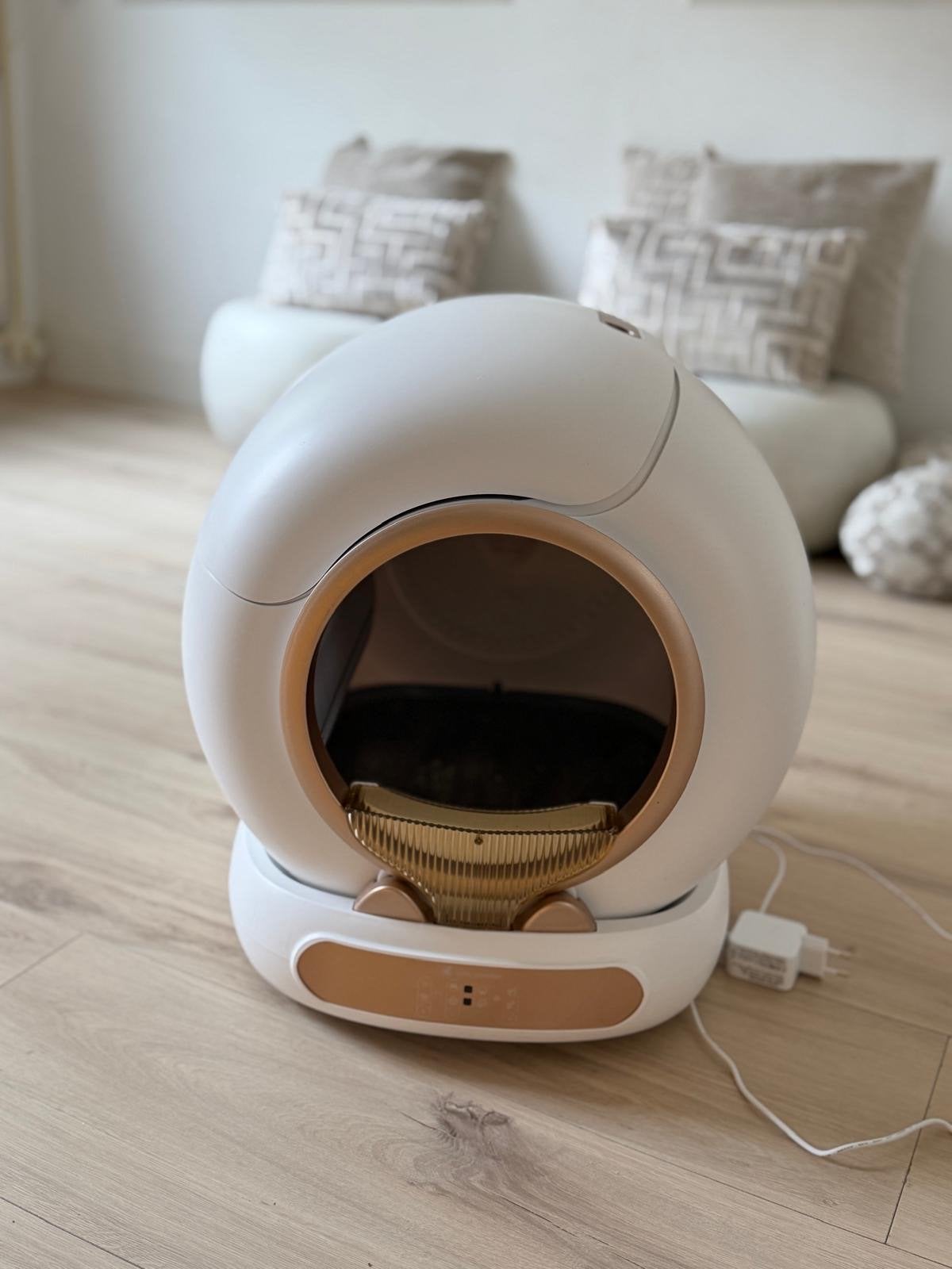 Zelfreinigende kattenbak viervoeter, Dieren en Toebehoren, Kattenbakken, Ophalen, Zelfreinigend, Zo goed als nieuw, Gesloten