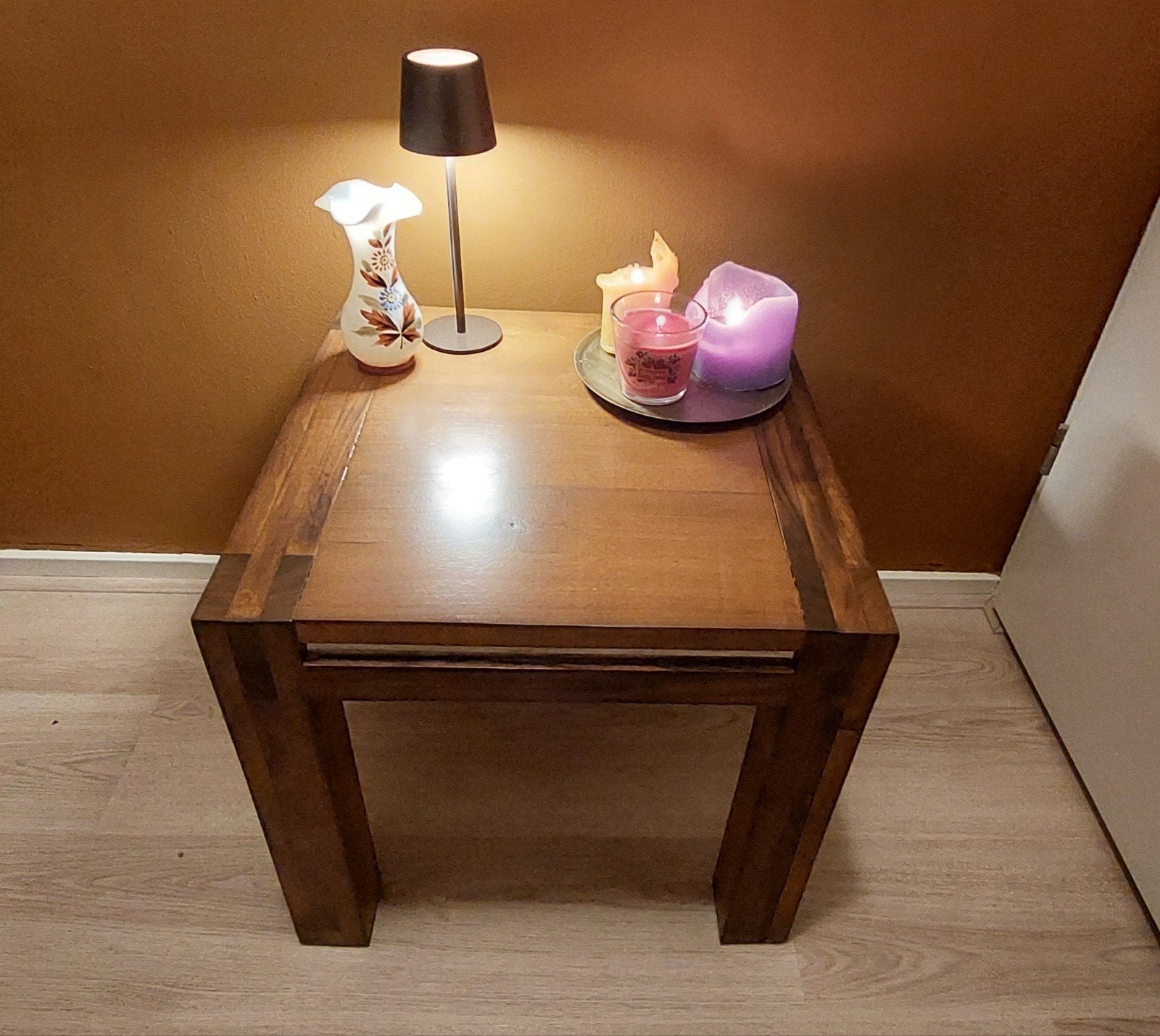 Koloniale bijzettafel teakhout met spiegelelement (Tree Cyc), Ophalen, Minder dan 45 cm, Minder dan 55 cm, Koloniaal