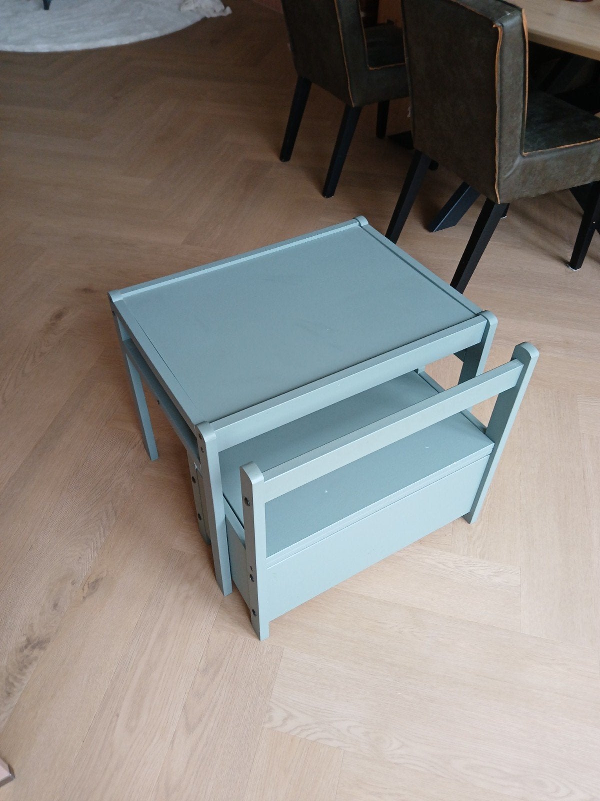 Peuterset tafel en klepbankje Europe Basic II beschikbaar, Huis en Inrichting, Ophalen, Gebruikt, 50 tot 100 cm, 50 tot 100 cm