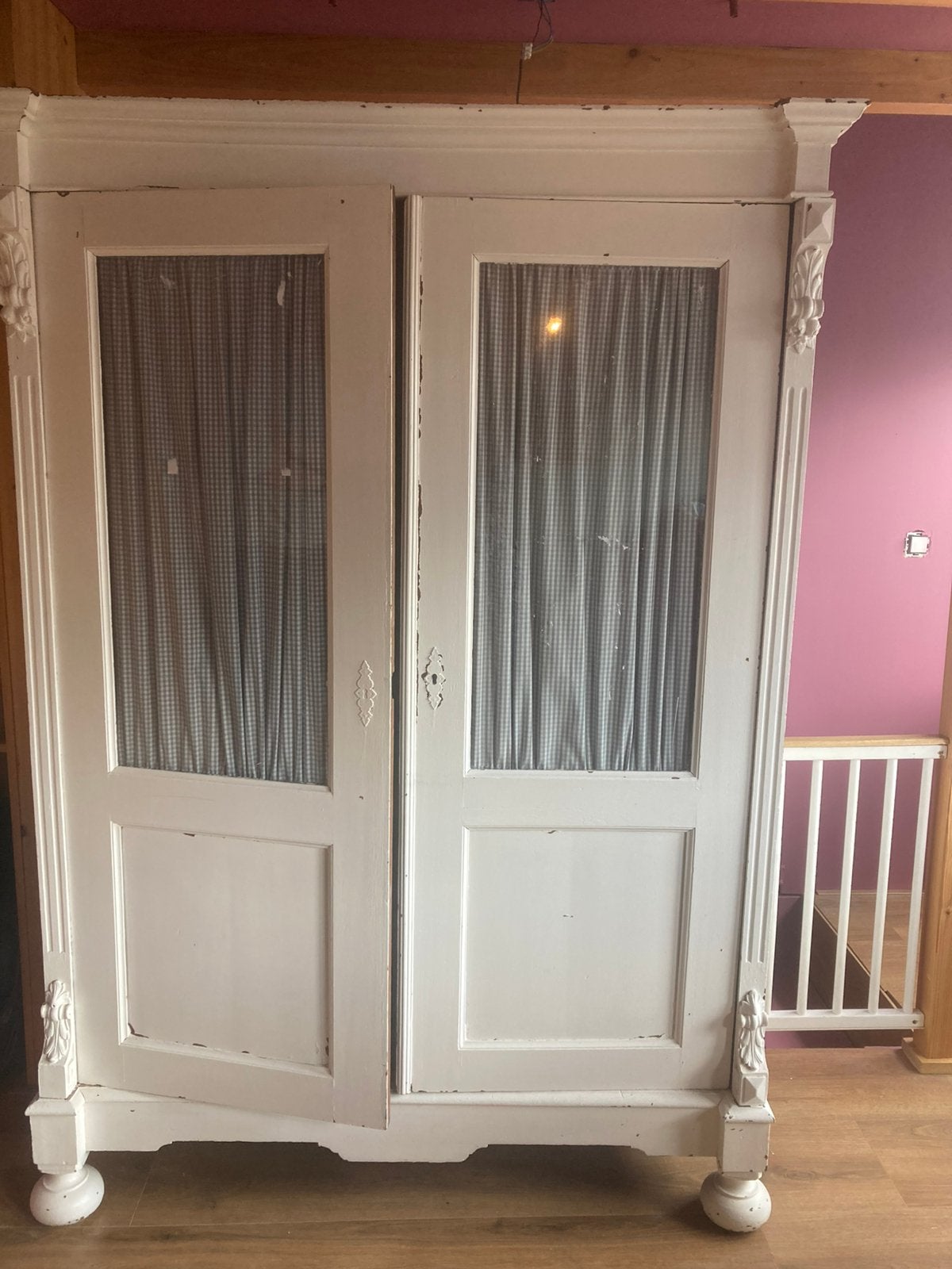 Oude vintage kast., Ophalen