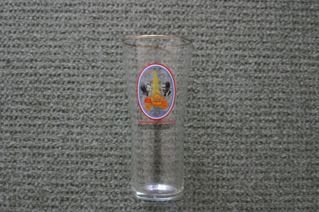 Gelegenheidsglas bruiloft Beatrix en Claus - 10 maart 1966, Verzamelen, Ophalen of Verzenden, Zo goed als nieuw