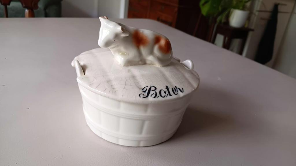 Boterschaaltje met deksel met koe, Ophalen of Verzenden