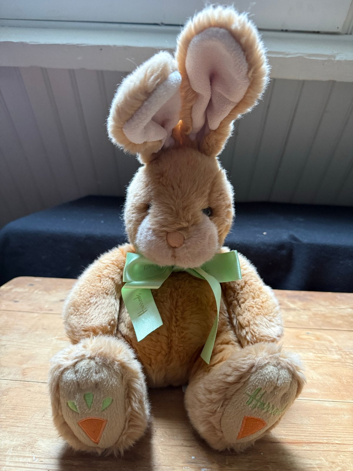 Harrods Konijn Knuffel - Zo goed als nieuw, Overige merken, Konijn, Ophalen of Verzenden, Bruin