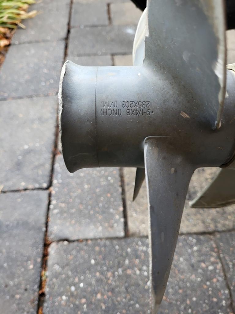 Honda 10pk 8pk schroef propeller 9 1/4 x 8, Ophalen of Verzenden, Gebruikt, Motor en Techniek, Motorboot