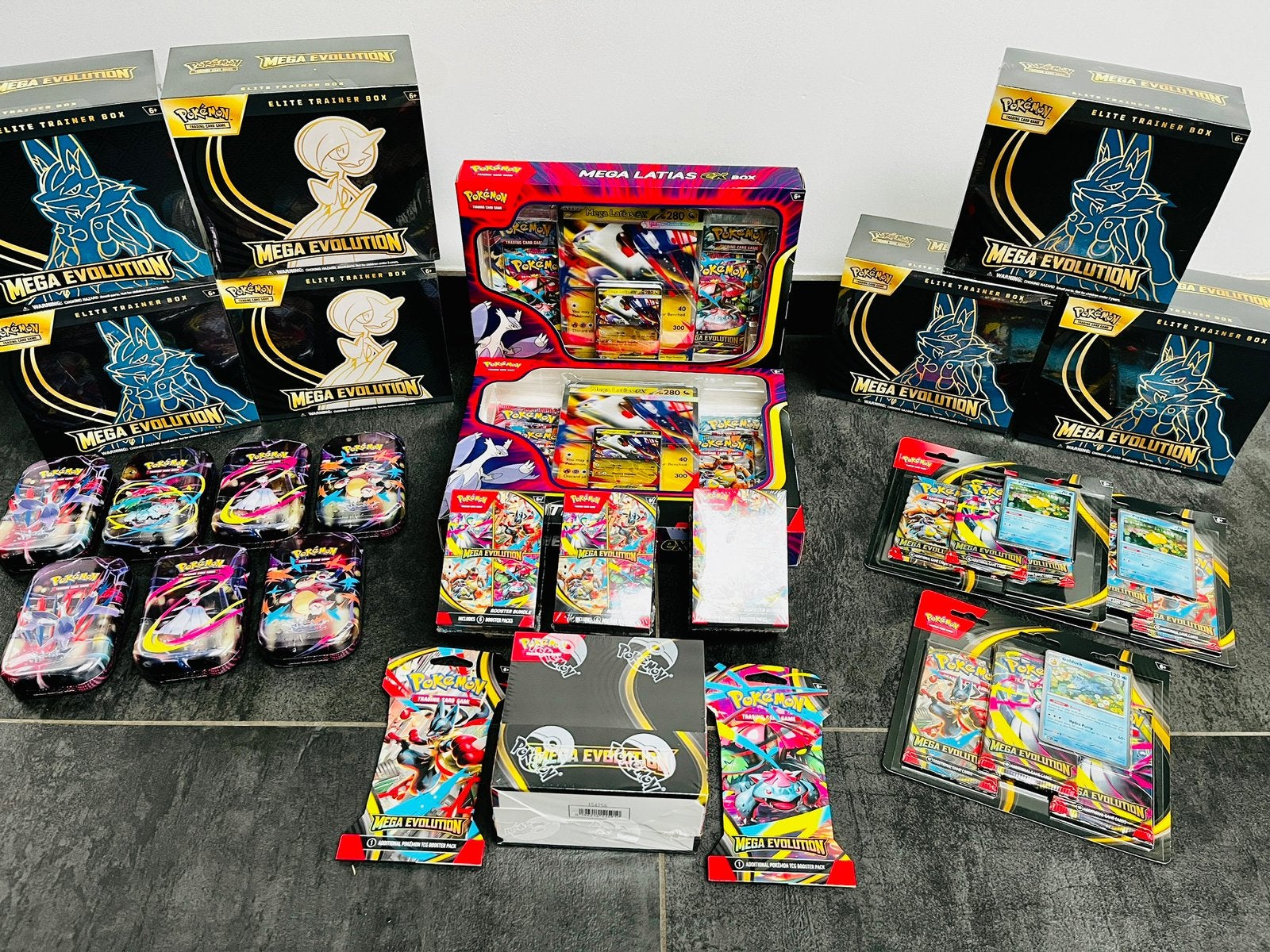 Mega Evolutions Pokémon Sealed spullen, Ophalen of Verzenden, Nieuw, Booster, Foil
