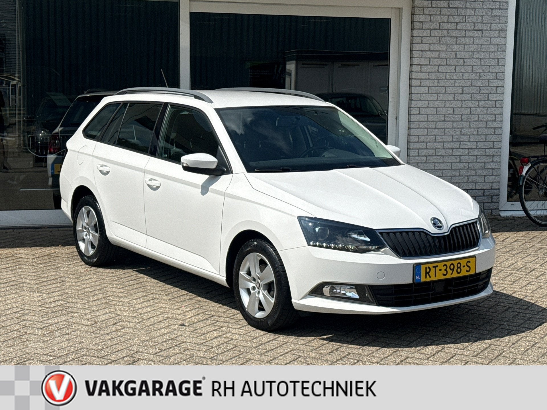 Skoda Fabia Combi 1.0 TSI Ambition Business Orgn NL, 1e eign, Voorwielaandrijving, Euro 6, 95 pk, Origineel Nederlands