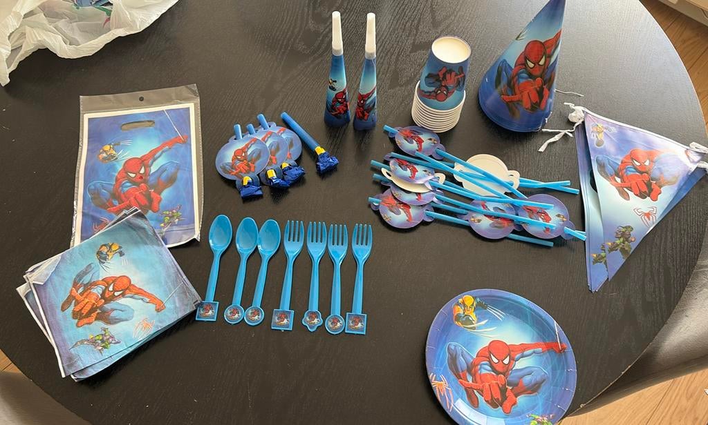 Spiderman verjaardag spullen, Hobby en Vrije tijd, Feestartikelen, Ophalen, Nieuw, Versiering, Verjaardag