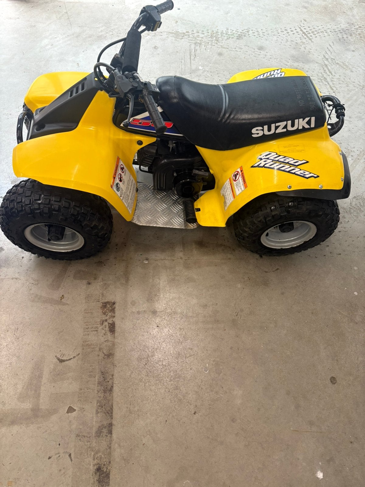 Suzuki kinder quad, Motoren