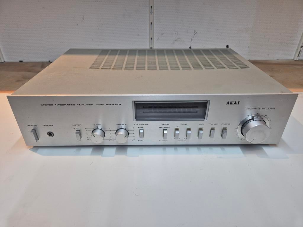Akai AM-U33., Ophalen, Stereo, Minder dan 60 watt, Overige merken