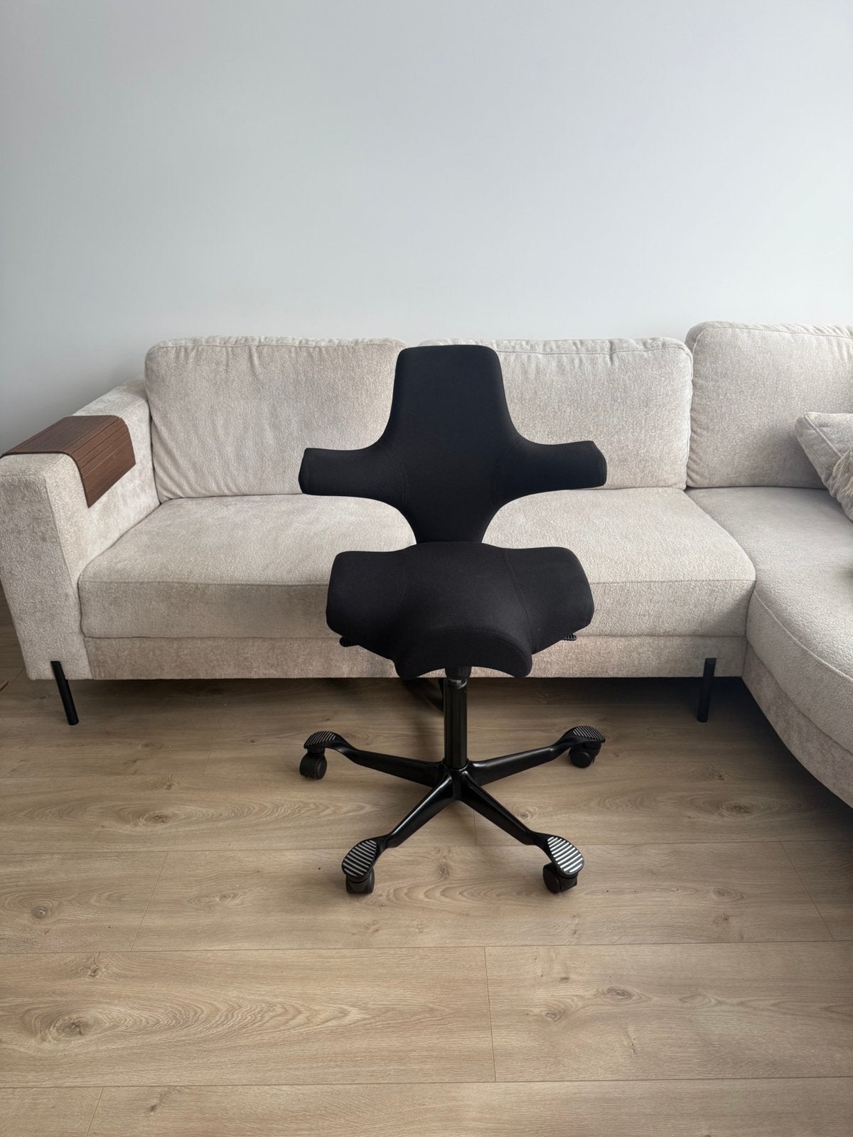 HÅG Capisco 8106 Ergonomische Bureaustoel Zo goed als Nieuw, Huis en Inrichting, Bureaustoelen, Ophalen of Verzenden, Zo goed als nieuw