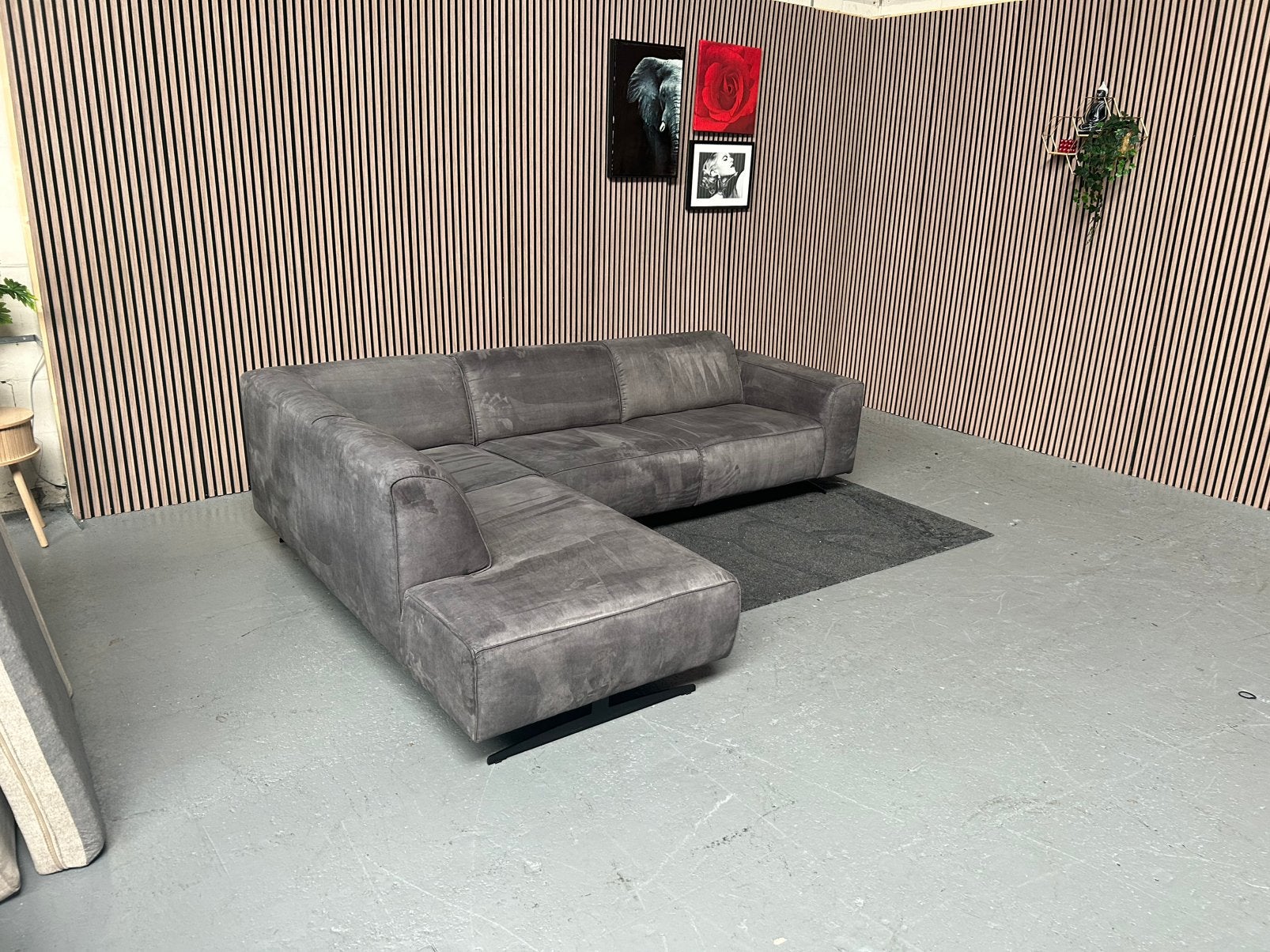 GRATIS LEVERING Loods5 Hoekbank Antraciet 275X210 GEREINIGD, Huis en Inrichting, Banken | Bankstellen, Hoekbank antracite microleder
