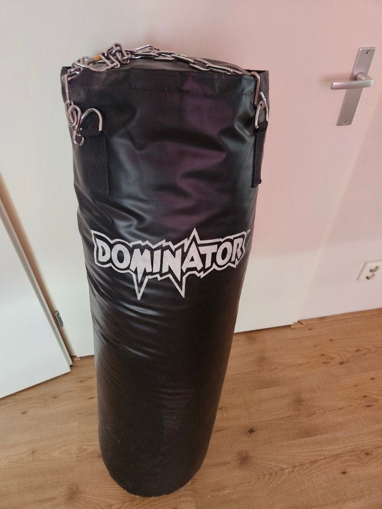 Dominator bokszak - zo goed als nieuw [37kg, 110cm], Sport en Fitness, Ophalen, Zo goed als nieuw, Bokszak